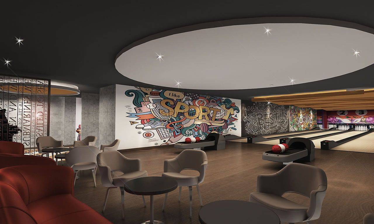 Moderne Bowlingbahn im Delphin BE Grand Resort mit bunten Graffiti und bequemen Sitzgelegenheiten.