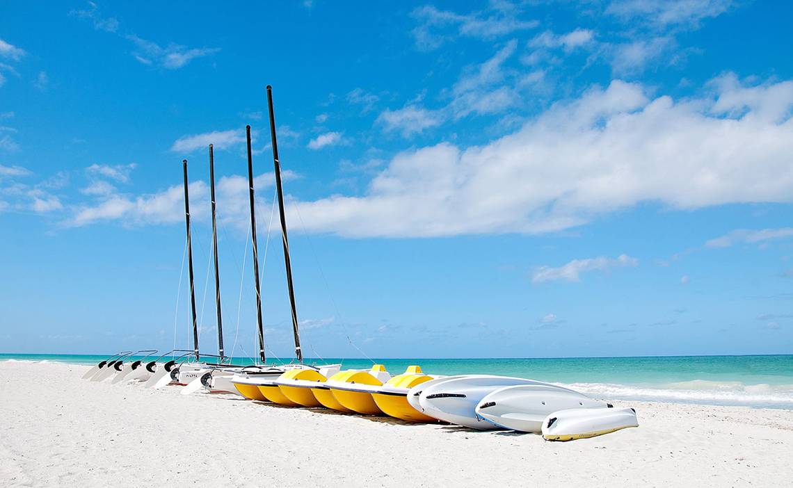 Boote am Strand von Valentin Varadero El Patriarca Hotel