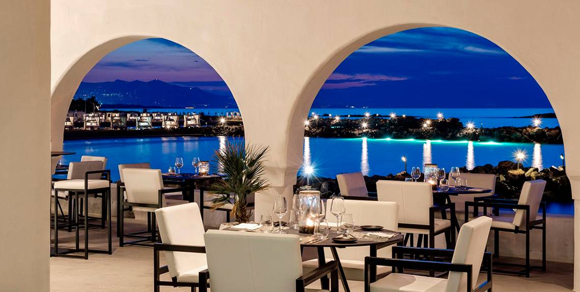 Knossos Beach Bungalows Suites Resort & Spa in Heraklion