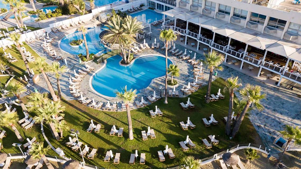 The Golden Bay Beach Hotel in Larnaca