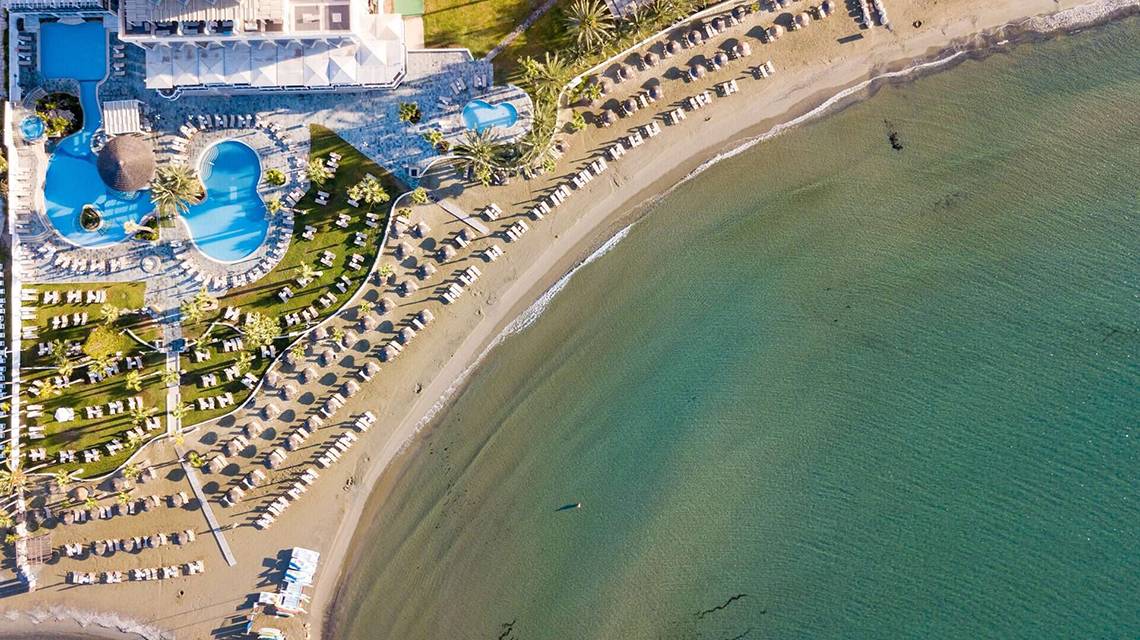 The Golden Bay Beach Hotel in Larnaca