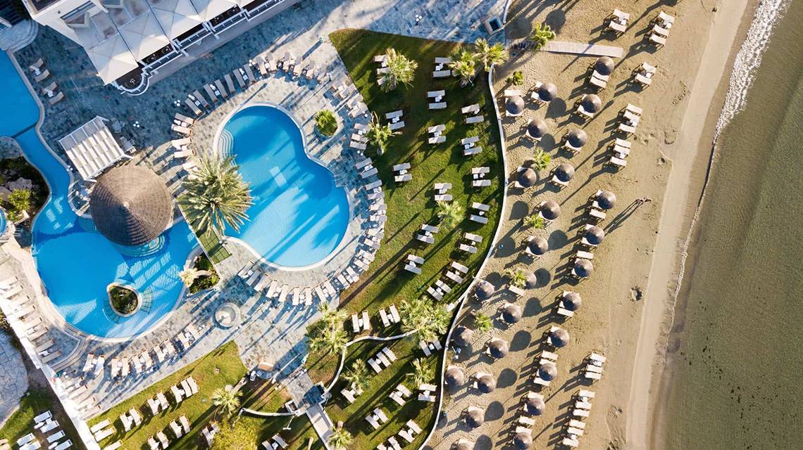 The Golden Bay Beach Hotel in Larnaca