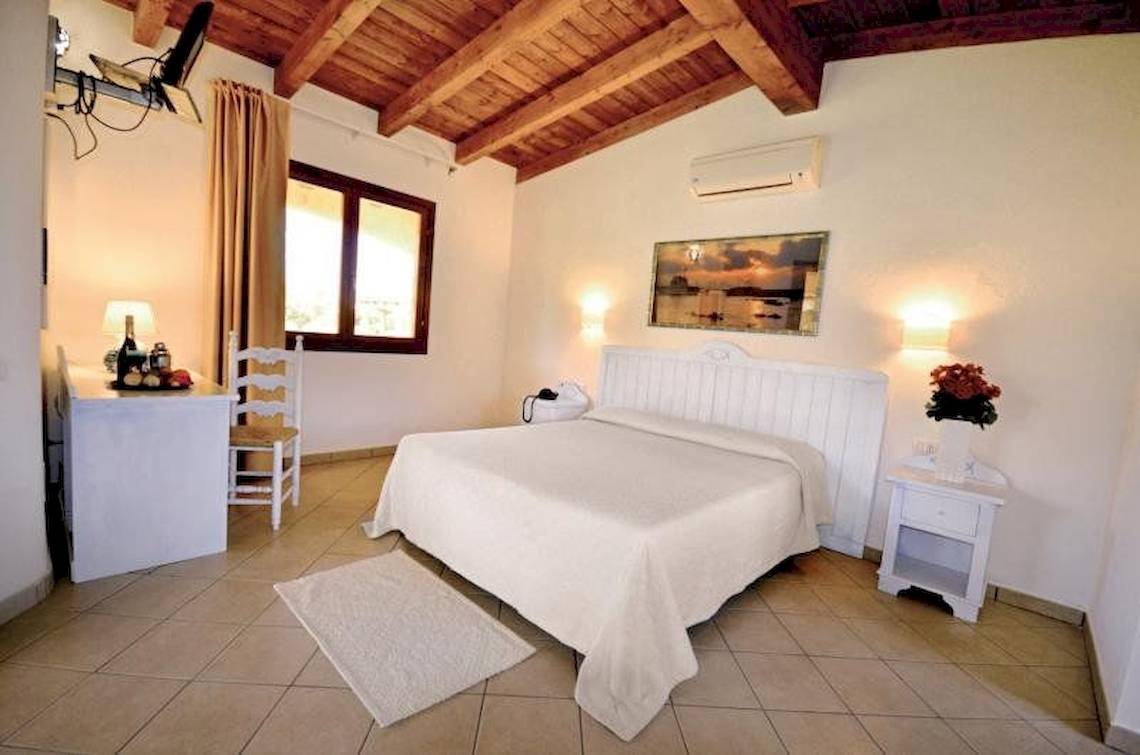 Limone Beach Village Resort in Sardinien