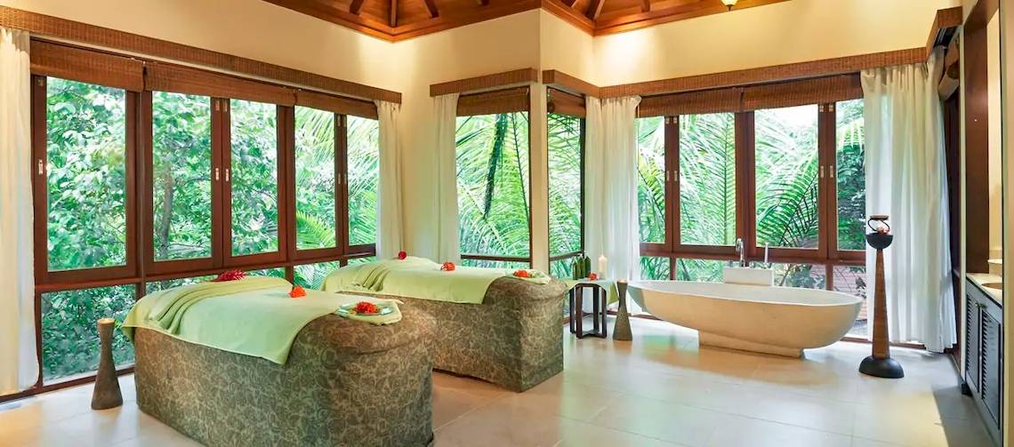 Coco de Mer & The Black Parrot Suites in Seychellen