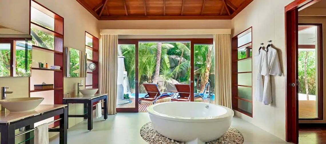 Coco de Mer & The Black Parrot Suites in Seychellen