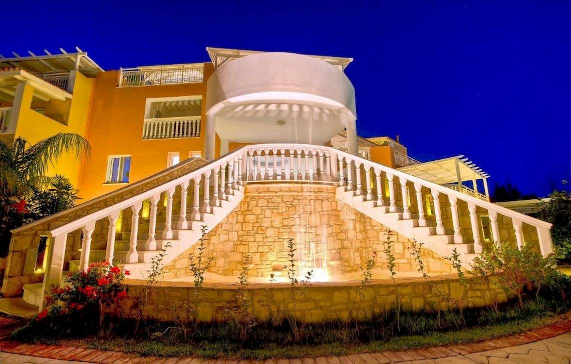 Belvedere Luxury Suites in Zakynthos