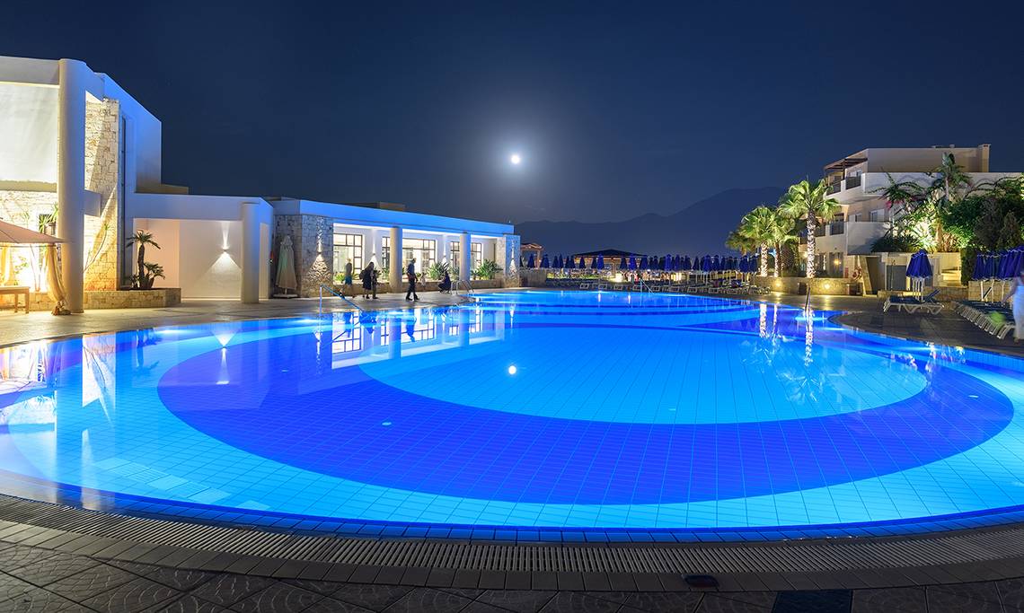 Grand Hotel Holiday Resort in Heraklion