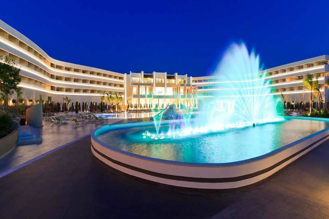 Princess Andriana Resort & Spa in Rhodos, Aussenansicht des Hotels