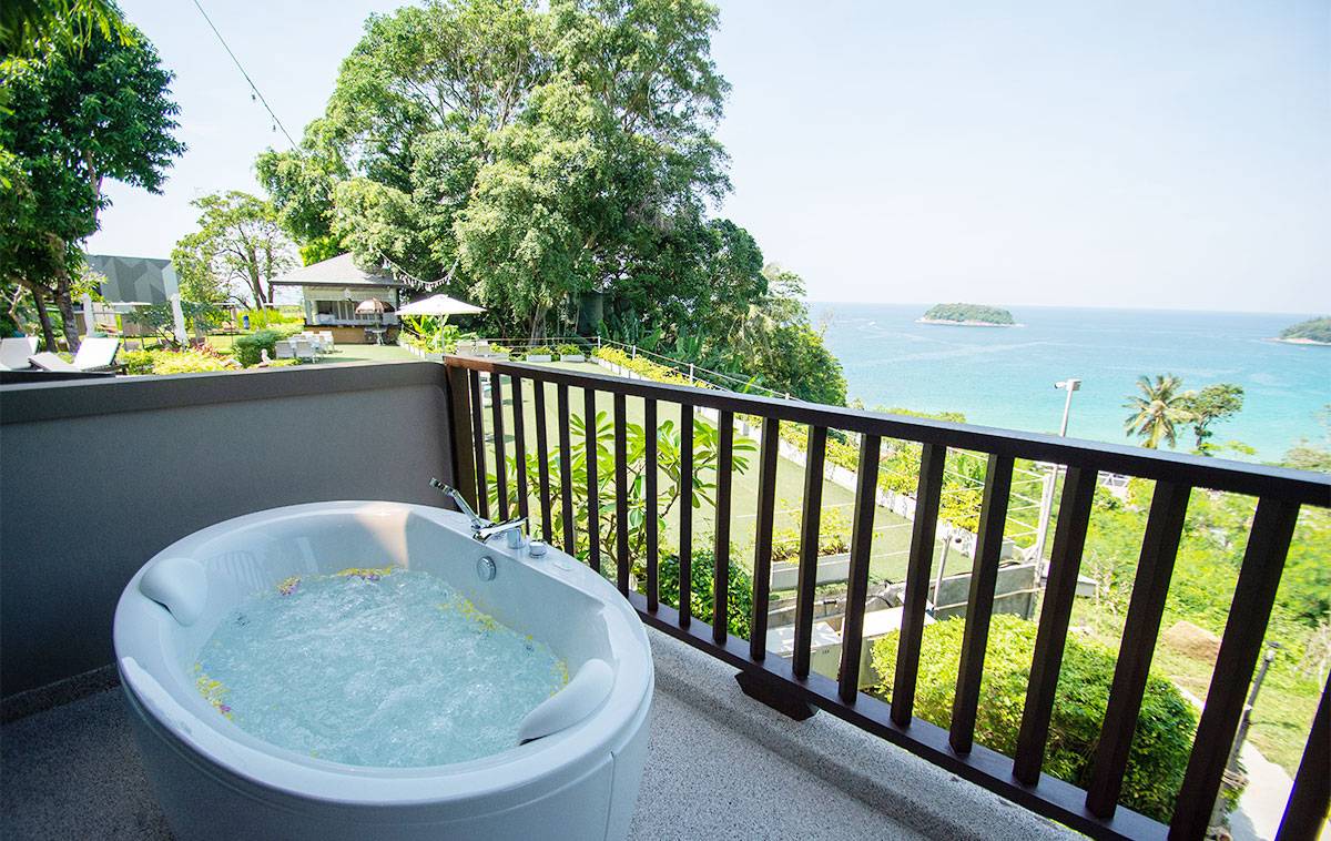 Andaman Cannacia Resort in Thailand: Insel Phuket