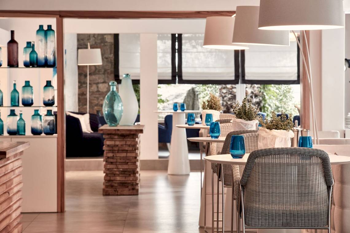 Myconian Ambassador Relais & Chateaux in Mykonos