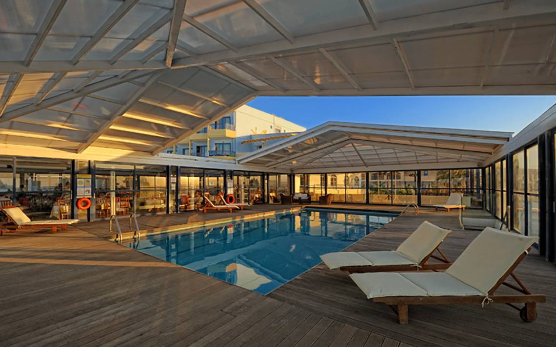 Aphrodite Beach Club in Heraklion