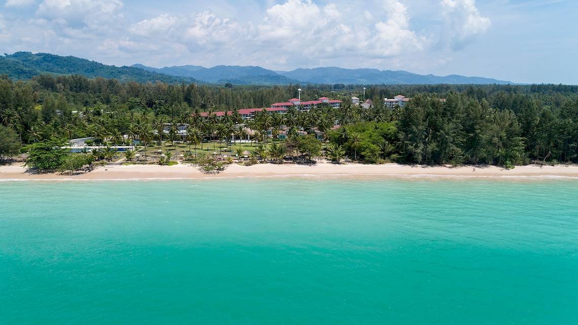 Kantary Beach Hotel, Villas & Suites in Thailand: Khao Lak & Umgebung