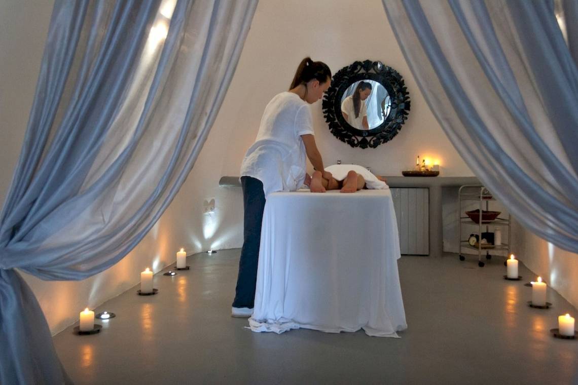 Ambassador Aegean Luxury Hotel & Suites in Santorin
