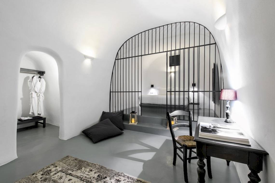 Ambassador Aegean Luxury Hotel & Suites in Santorin