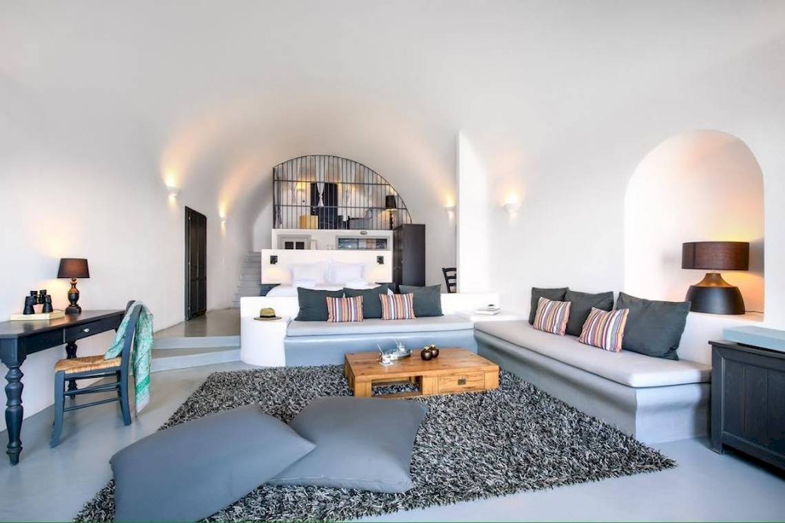 Ambassador Aegean Luxury Hotel & Suites in Santorin
