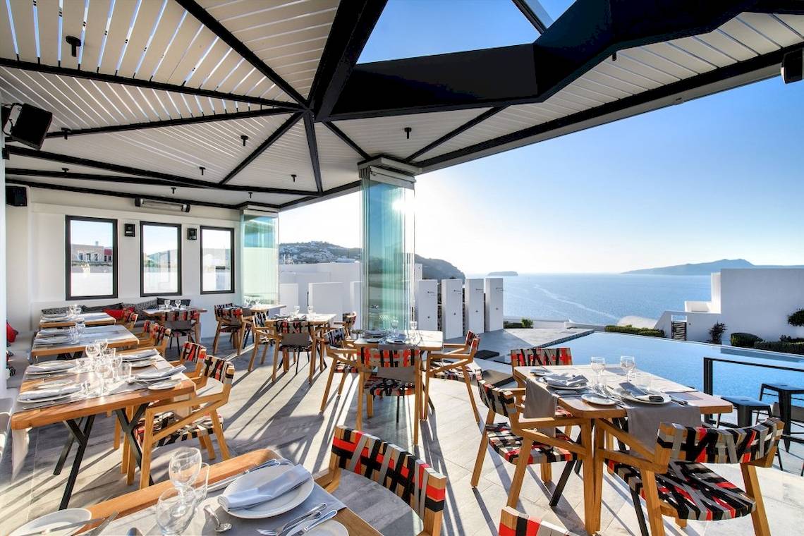 Ambassador Aegean Luxury Hotel & Suites in Santorin