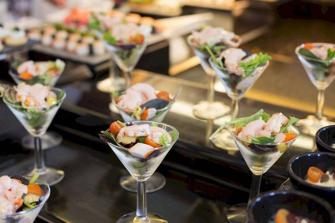 Vorspeisen in Cocktailgläsern im Hipotels Hipocampo Palace