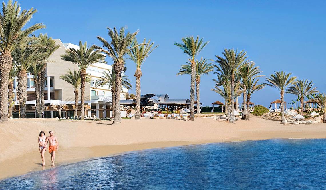 Pioneer Beach Hotel in Paphos