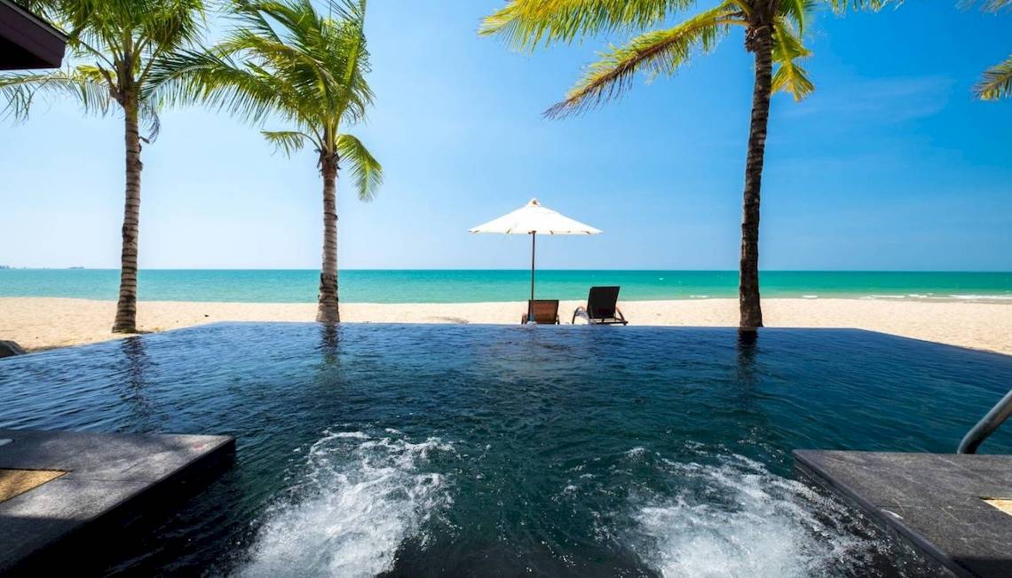 Beyond Resort Khao Lak in Thailand: Khao Lak & Umgebung