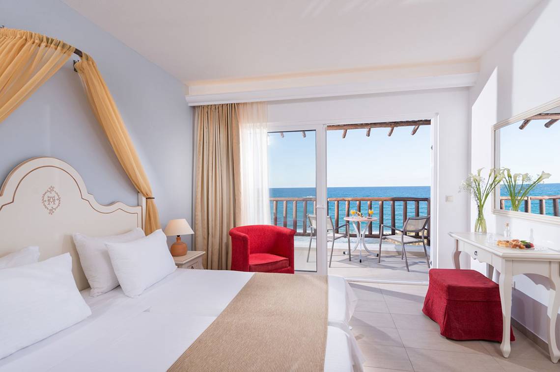 Alexander Beach Hotel & Village in Heraklion