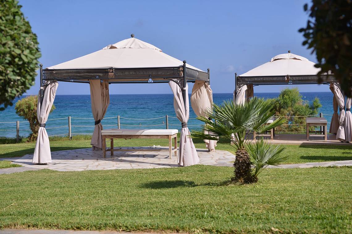 Alexander Beach Hotel & Village in Heraklion