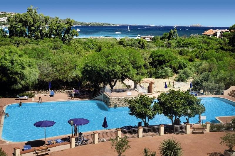 Colonna Beach Hotel & Apartments in Sardinien