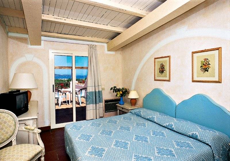 Colonna Beach Hotel & Apartments in Sardinien