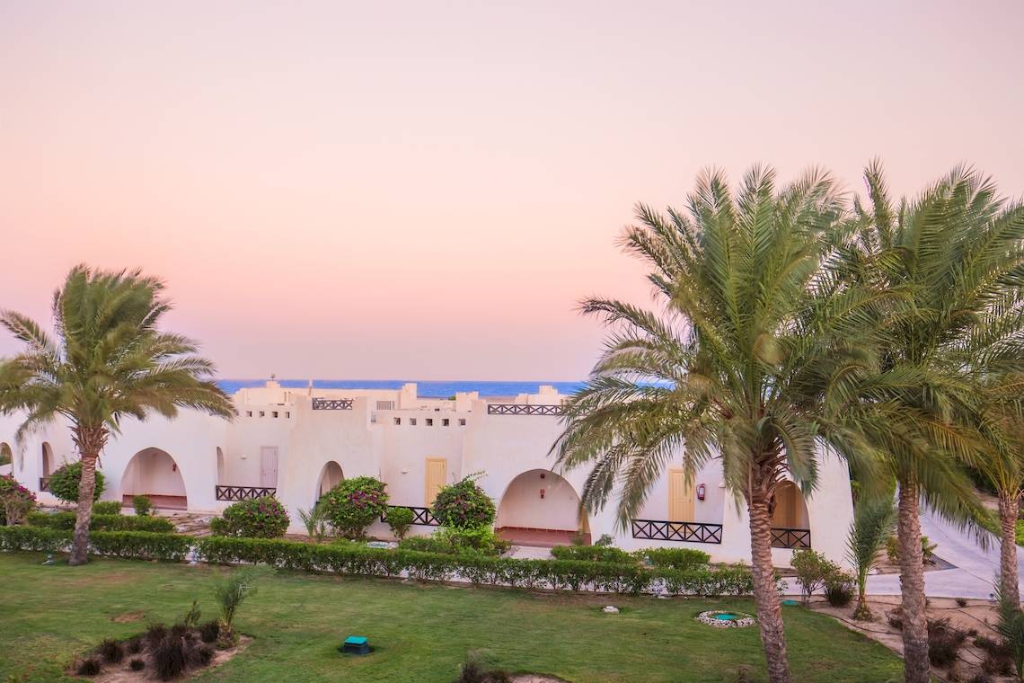 Hilton Marsa Alam Nubian Resort, Aussenansicht des Hotels