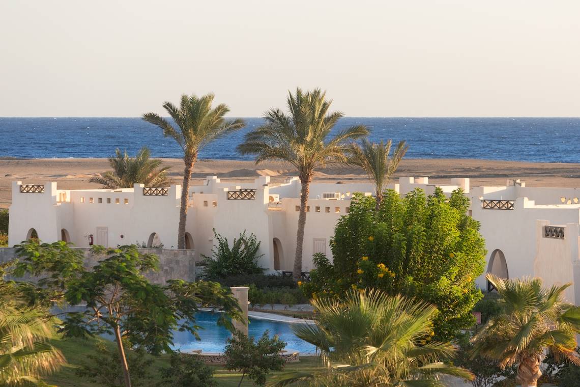 Hilton Marsa Alam Nubian Resort, Aussenansicht des Hotels