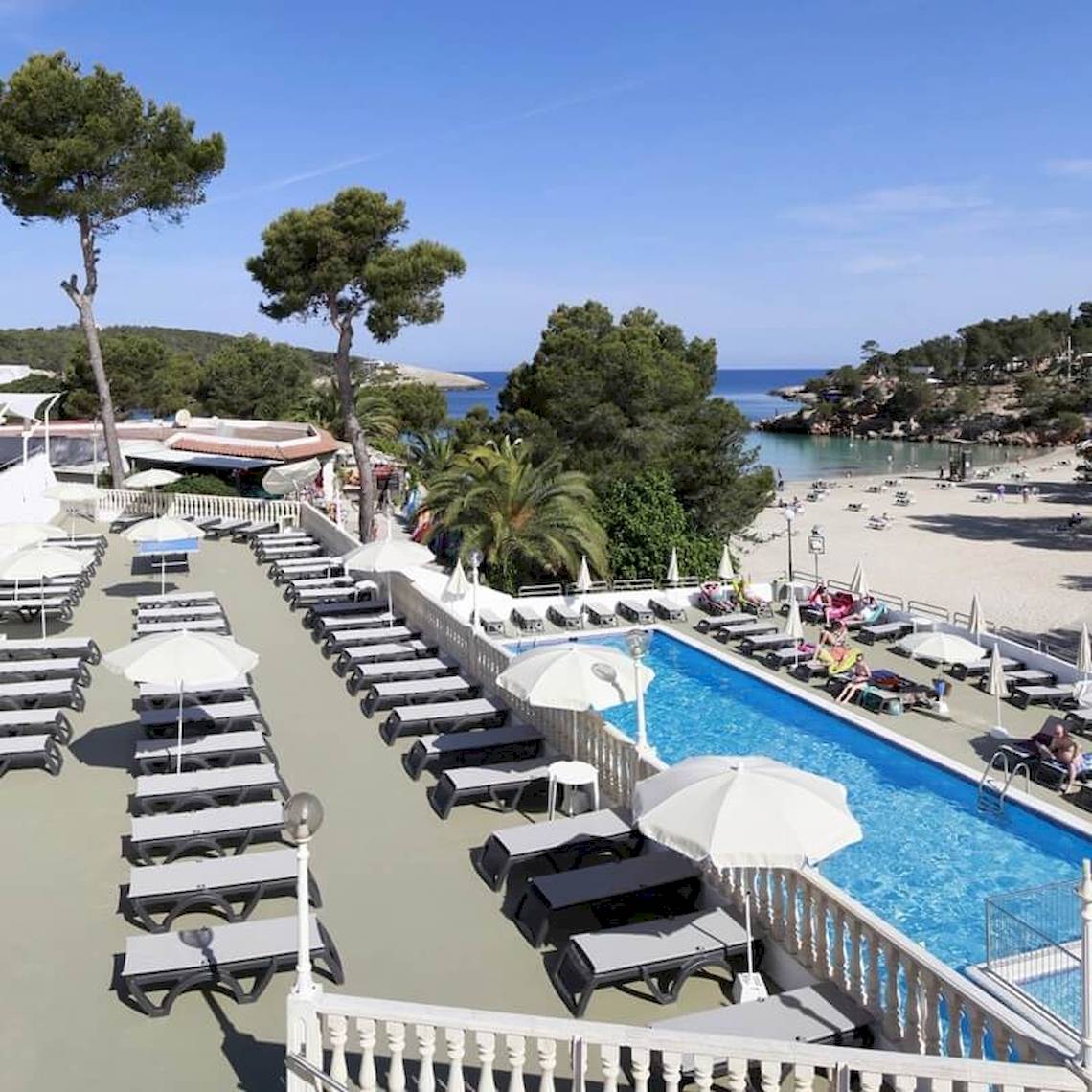 Sandos El Greco Beach in Ibiza