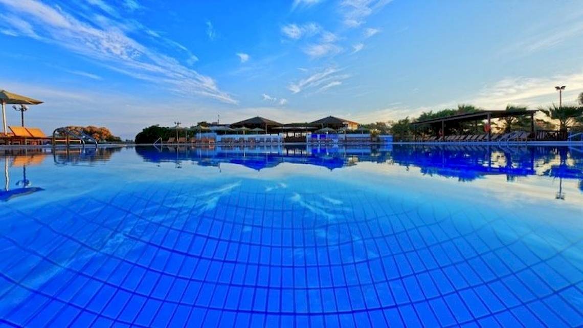 Apollonia Beach Resort & Spa in Heraklion