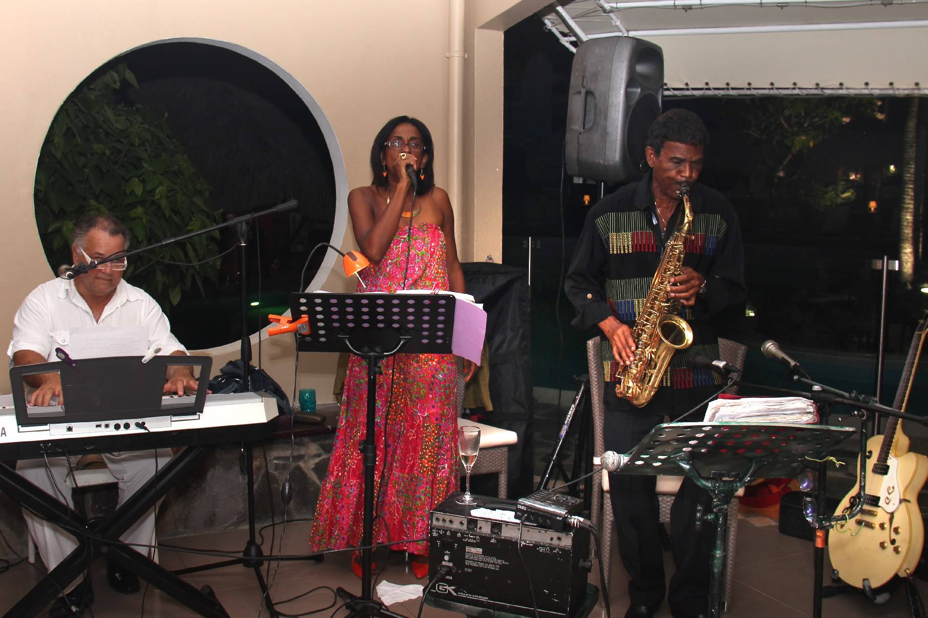 La Pagerie Tropischer Garten Hotel Musikgruppe spielt Musik