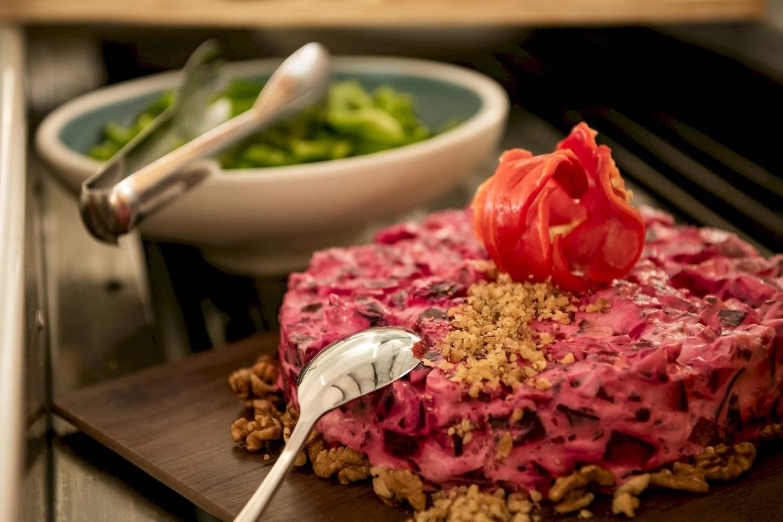 Beetroot Salat mit Walnuss Topping im CHC Galini Palace Hotel