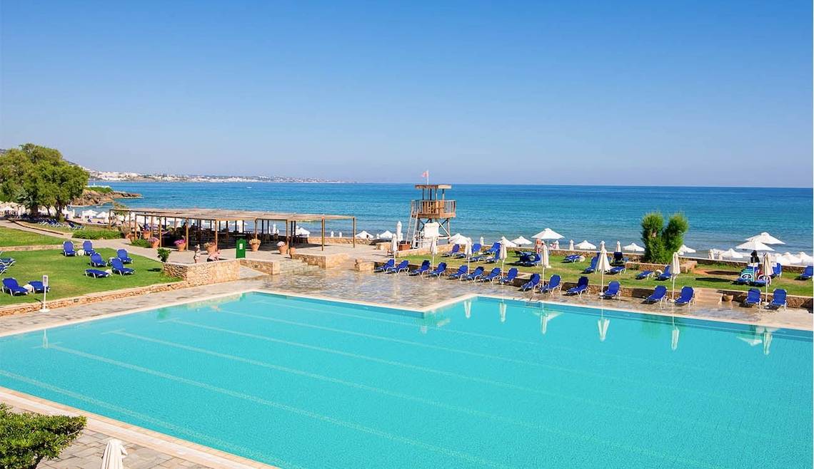 Kernos Beach Hotel & Bungalows in Heraklion