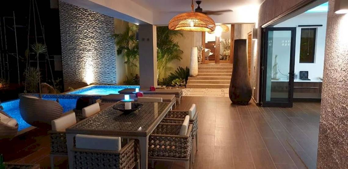 Le Duc de Praslin Hotel & Villas