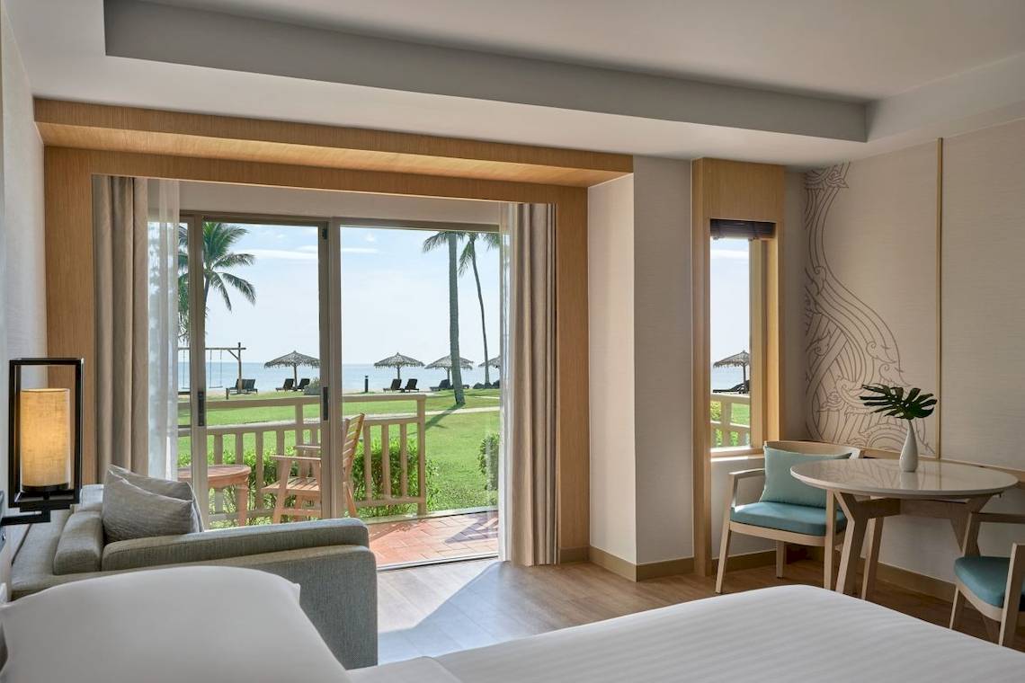 Phuket Marriott Resort & Spa Merlin Beach
