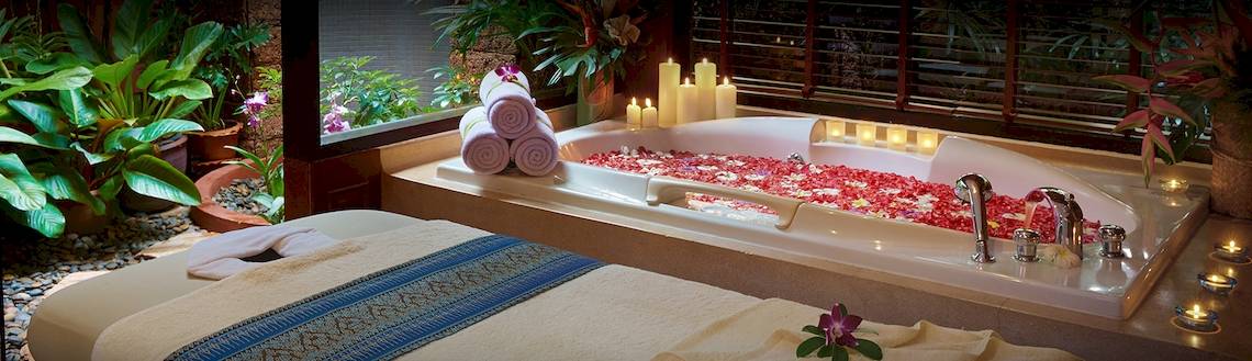 Bo Phut Resort & Spa in Koh Samui