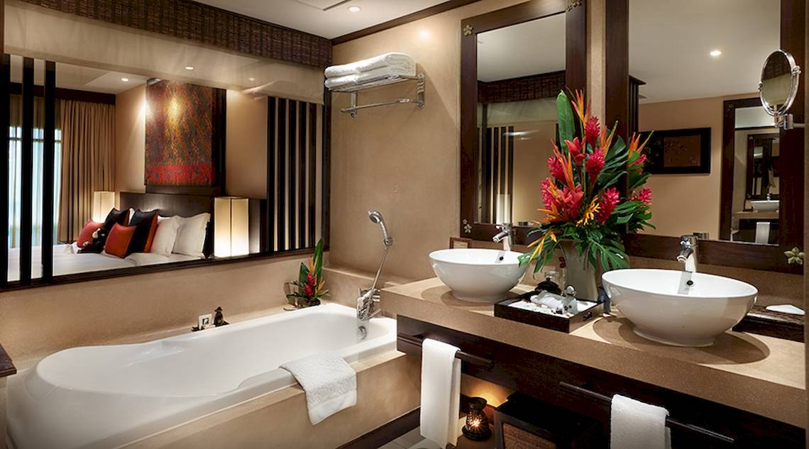 Bo Phut Resort & Spa in Koh Samui