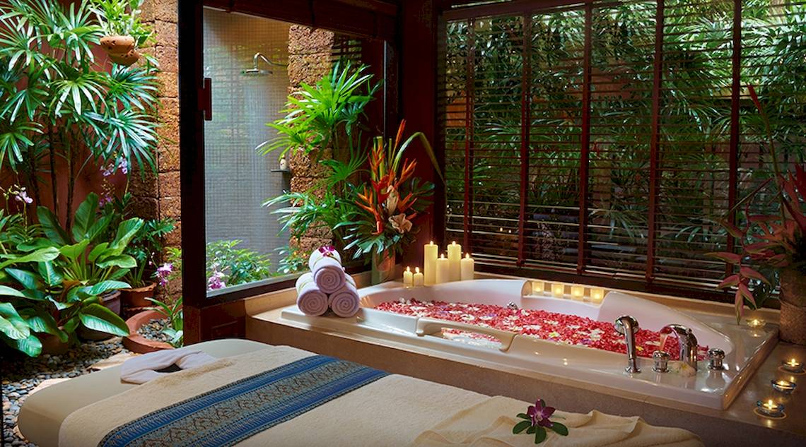 Bo Phut Resort & Spa in Koh Samui