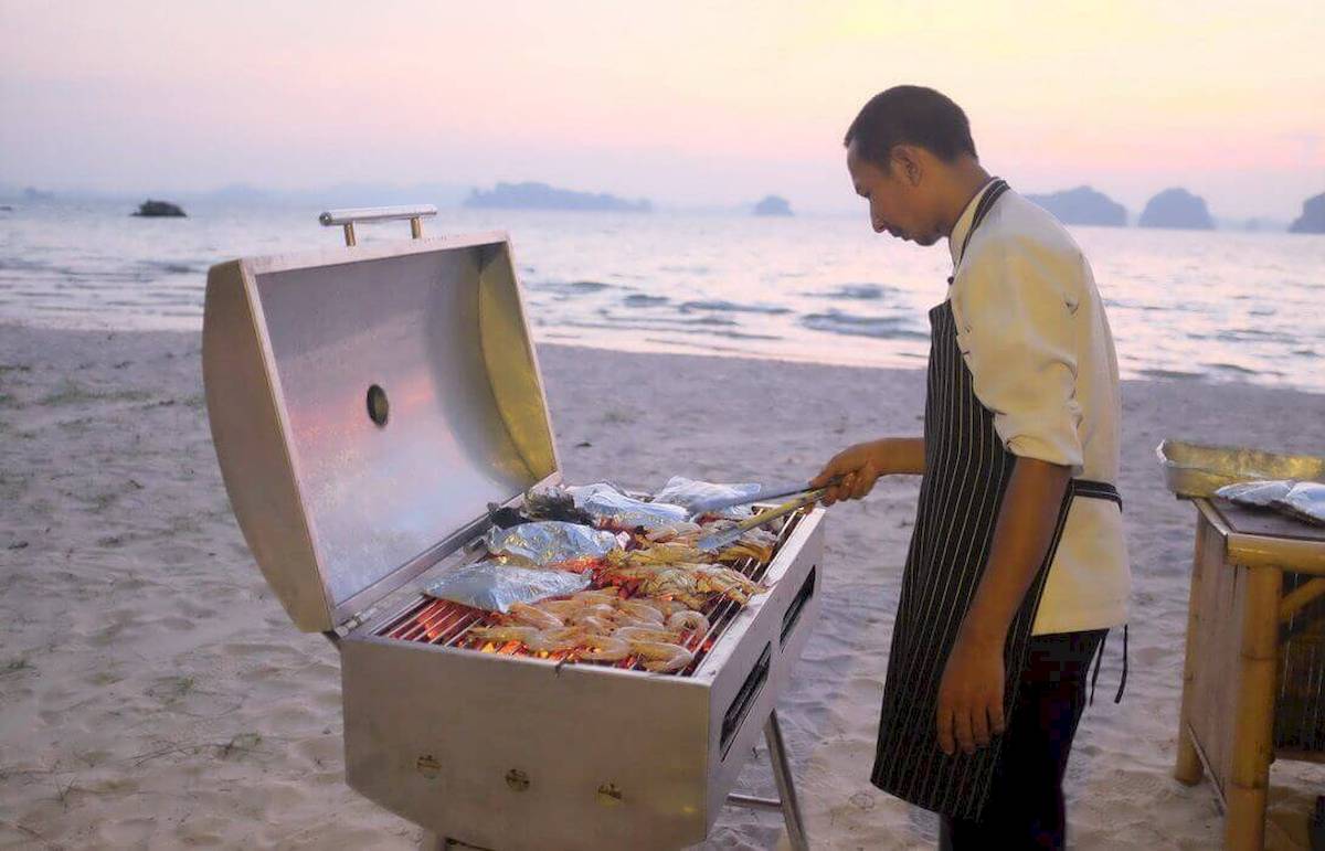Tup Kaek Sunset Beach Resort in Krabi