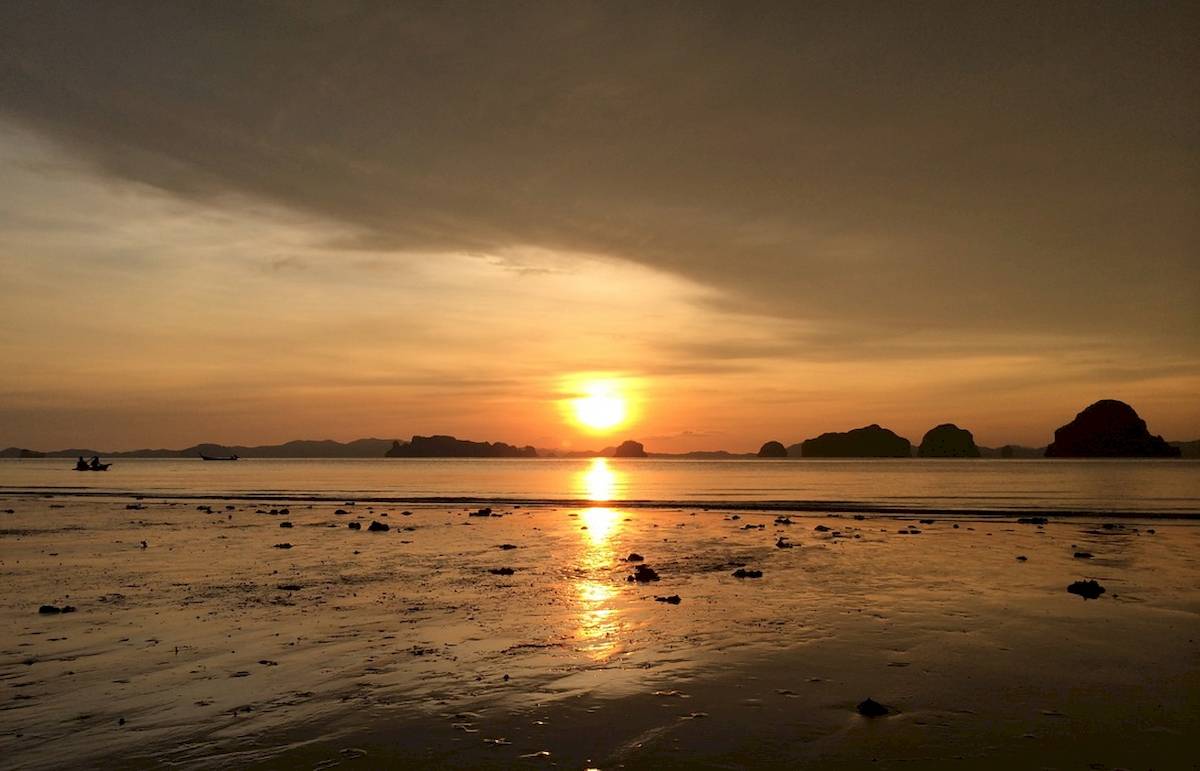 Tup Kaek Sunset Beach Resort in Krabi