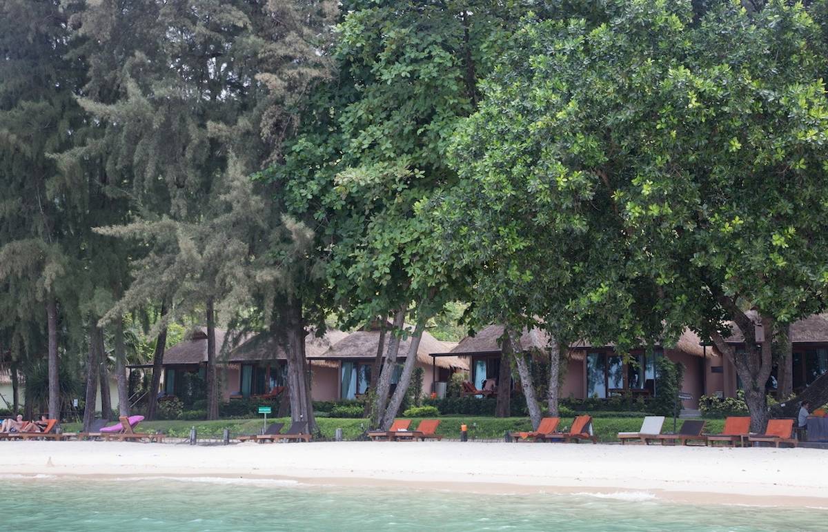Tup Kaek Sunset Beach Resort in Krabi