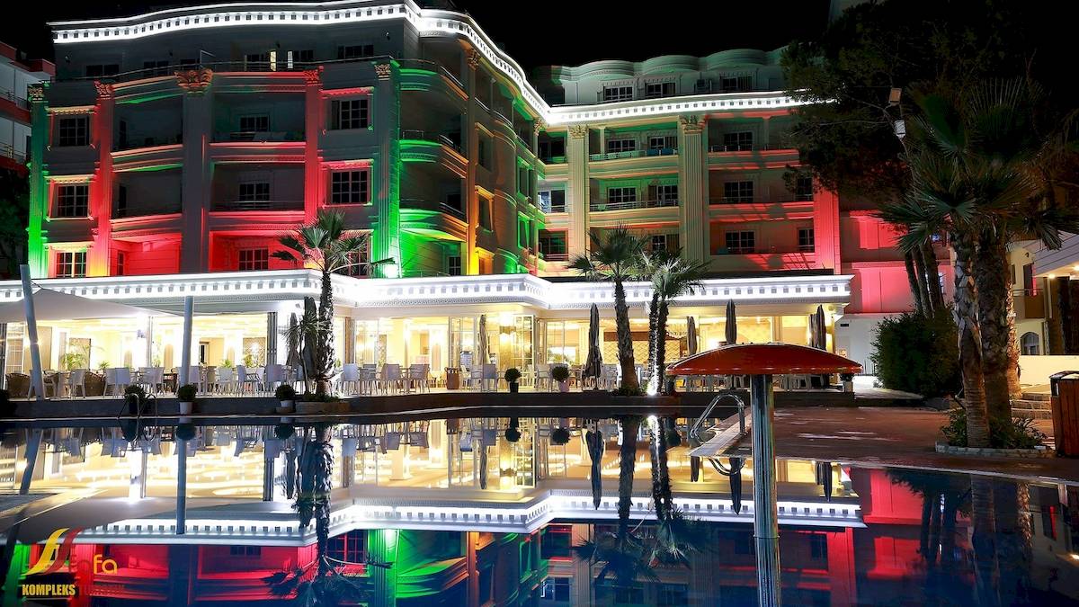 Fafa Premium Resort in Golem