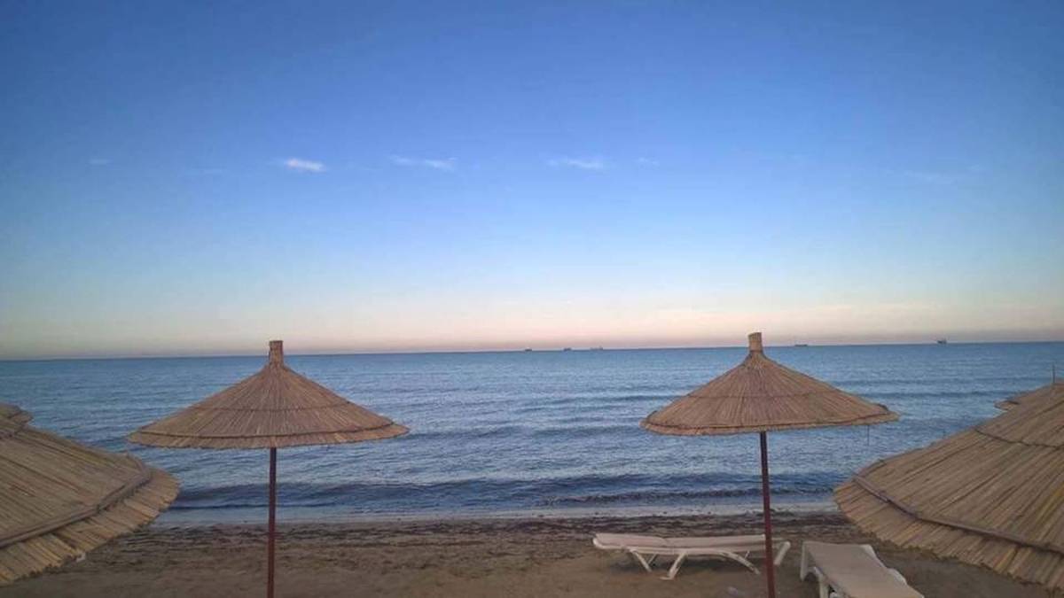 Sandy Beach Resort in Golem