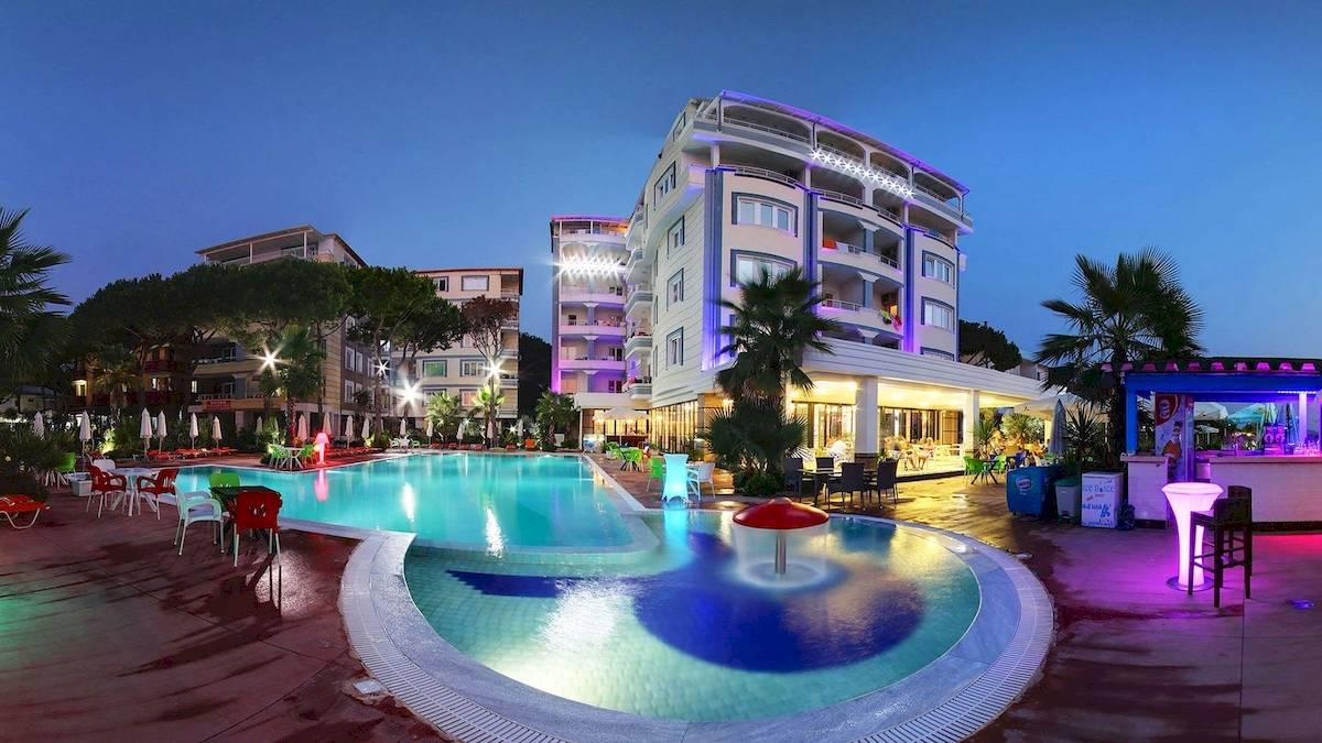 Fafa Beach Hotel in Albanien