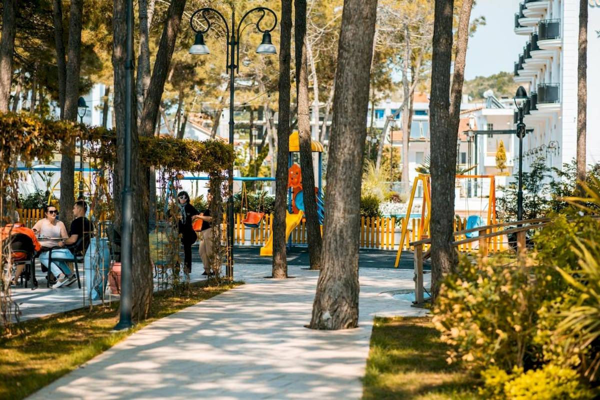 Diamma Resort in Golem