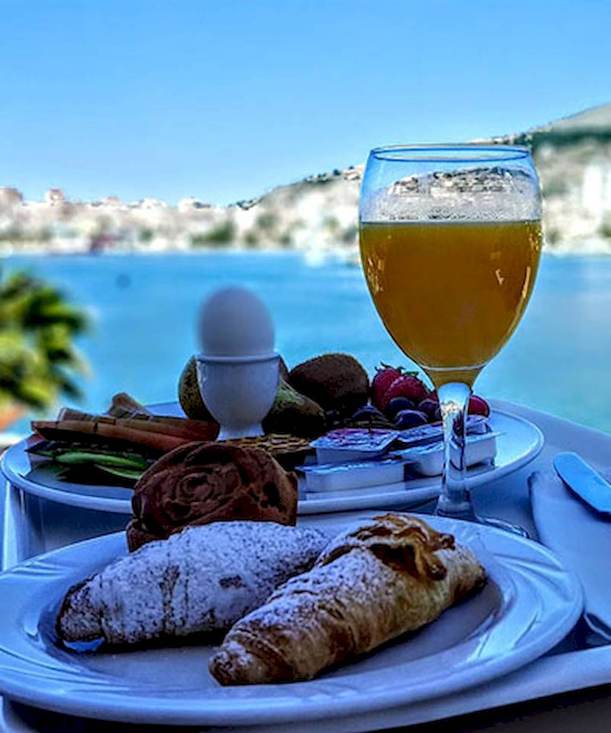 Demi Hotel in Saranda