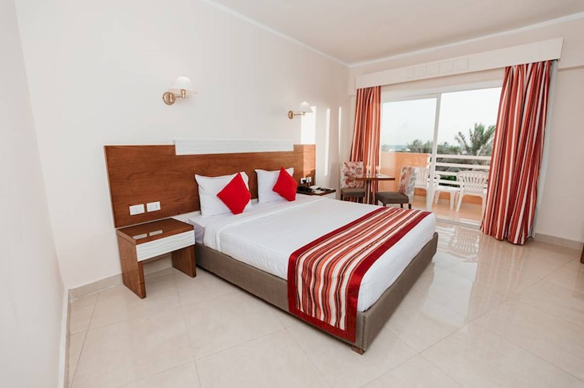 Golden Beach Resort in Hurghada