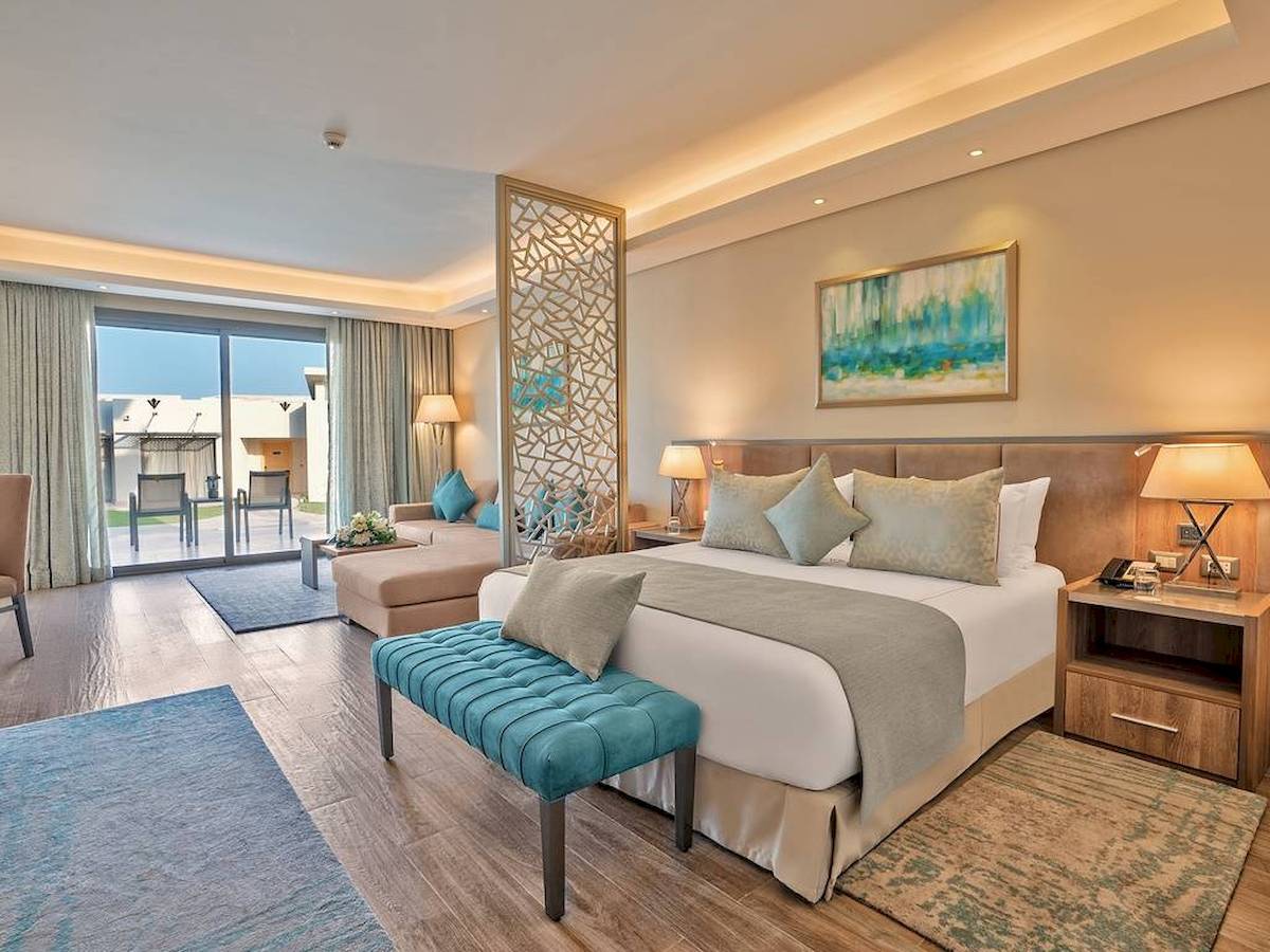 Rixos Premium Magawish Suites & Villas