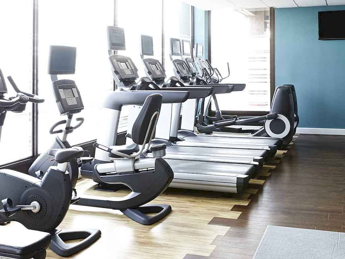 Novotel London West